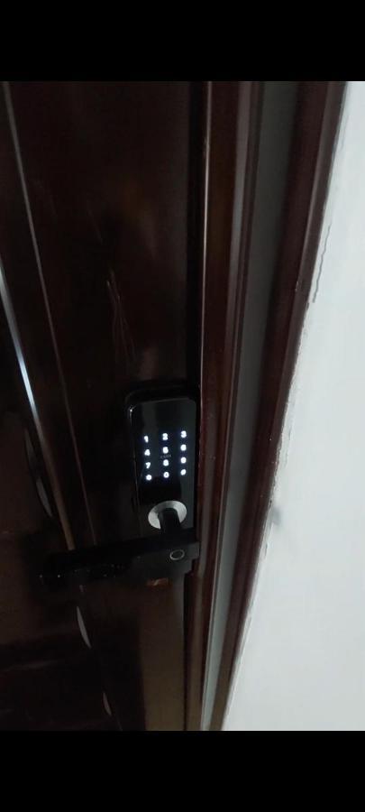 Apartament Teo Caransebes Luaran gambar